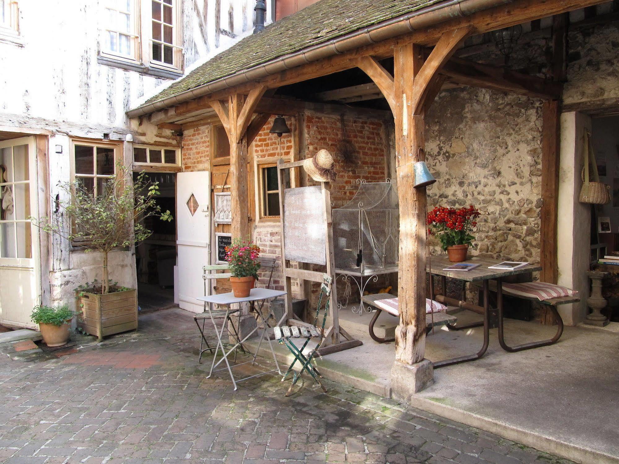 Chambres D'Hotes A L'Ecole Buissonniere Honfleur Bagian luar foto